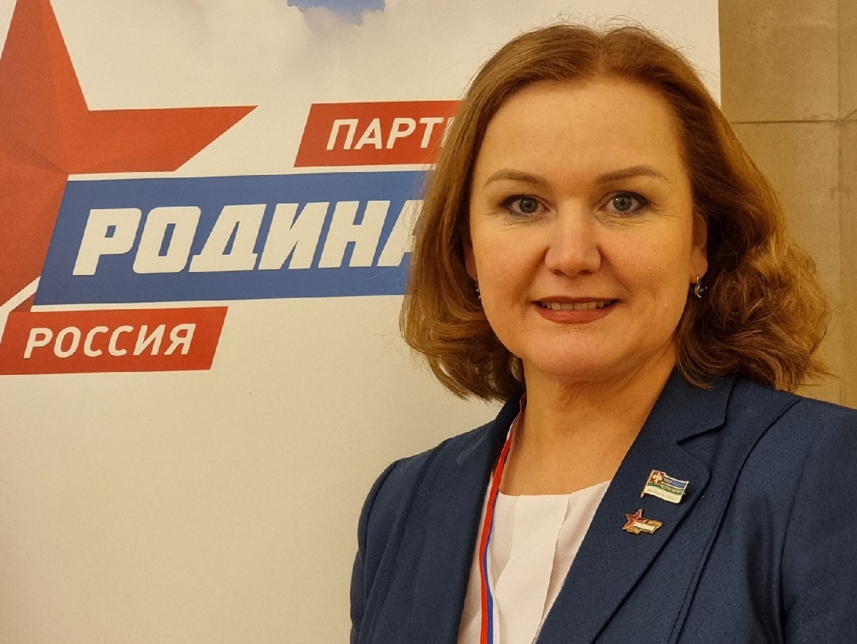 Елена Иванова: Главной идеей послания президента России считаю сплочение народа ради побед и развития