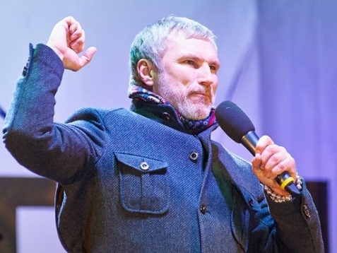 Алексей Журавлев поздравил с Днем защитника Республики Крым