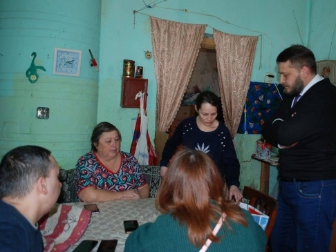 "РОДИНА" БАШКОРТОСТАНА НЕ БРОСИТ В БЕДЕ МНОГОДЕТНУЮ МАТЬ