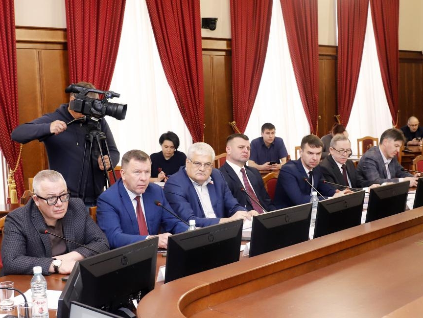 Вячеслав Илюхин: За нарушения в сфере ЖКХ надо нести ответственность