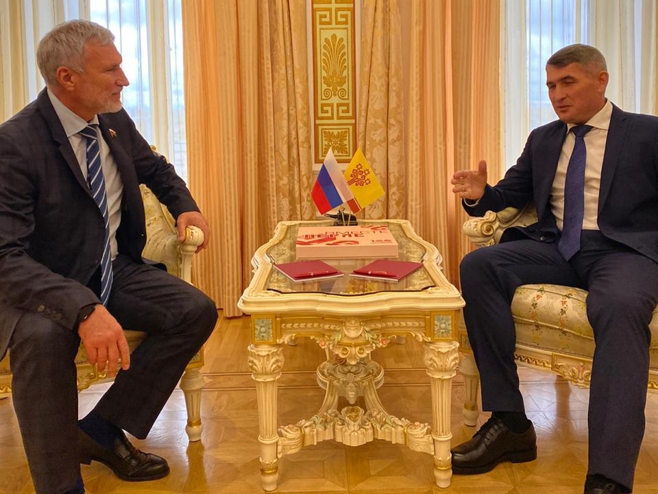 Алексей Журавлев встретился с новым Главой Чувашской Республики Олегом Николаевым