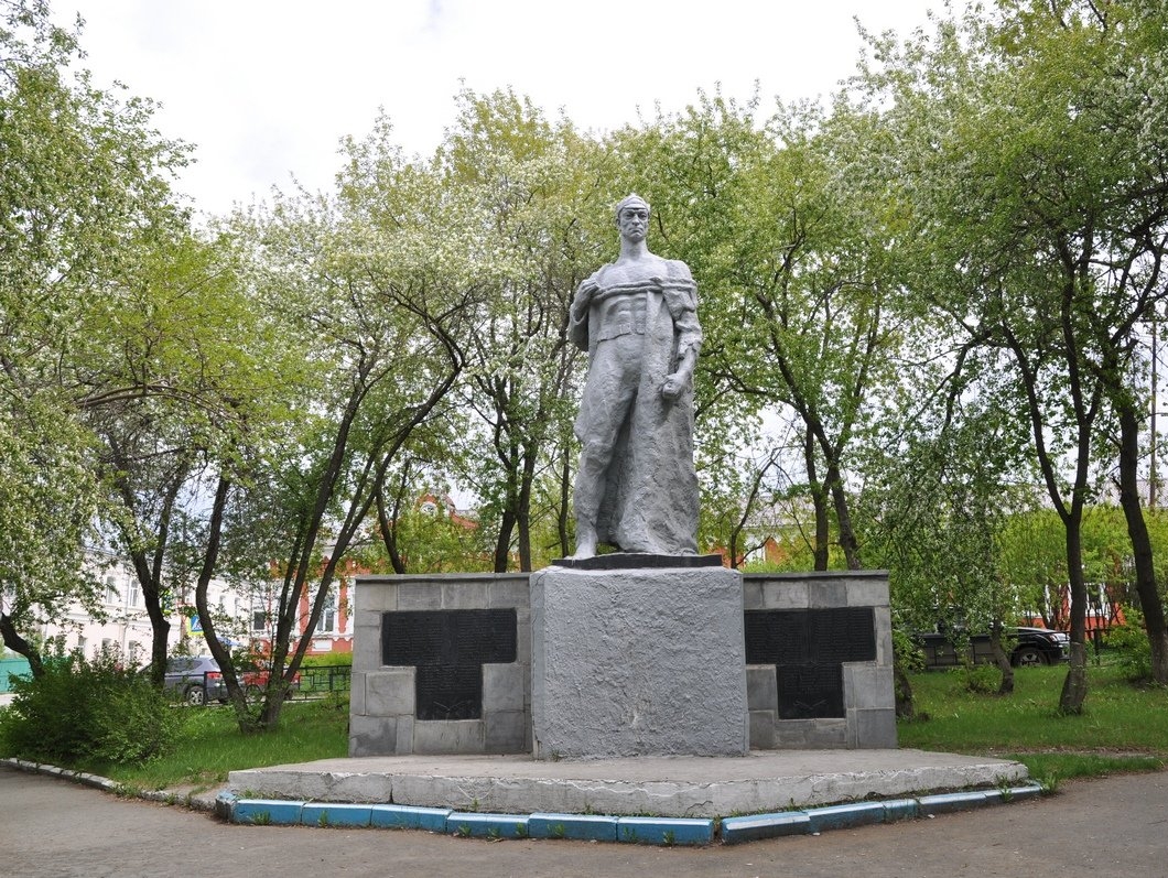 "РОДИНА" настаивает на включении памятника "Непокоренный" в перечень объектов культурного наследия Свердловской области