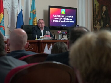Максим Косенков провел общественное обсуждение предложений по водоснабжению и водоотведению Тамбова