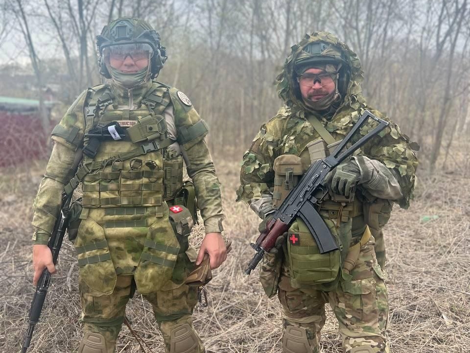 На Камчатке соратники партии «РОДИНА» организовали обучение тактической подготовке