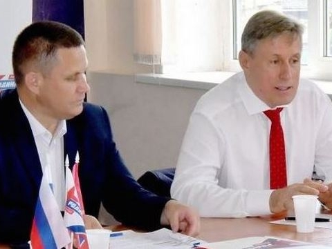 "РОДИНА" представила в Избирком документы для регистрации кандидатов в депутаты Брянской Думы