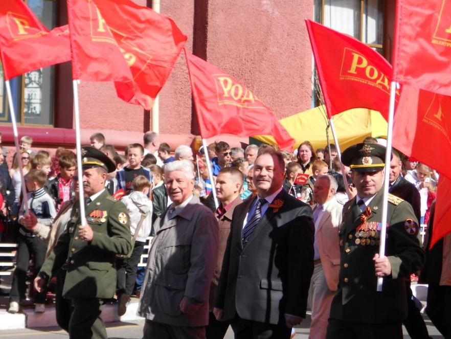 Брянская "РОДИНА" приняла участие в Параде Поколений 9 мая