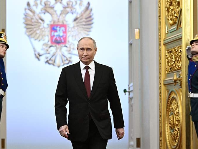 Журавлев: Россия вступает в новую эпоху максимально консолидированной вокруг Путина