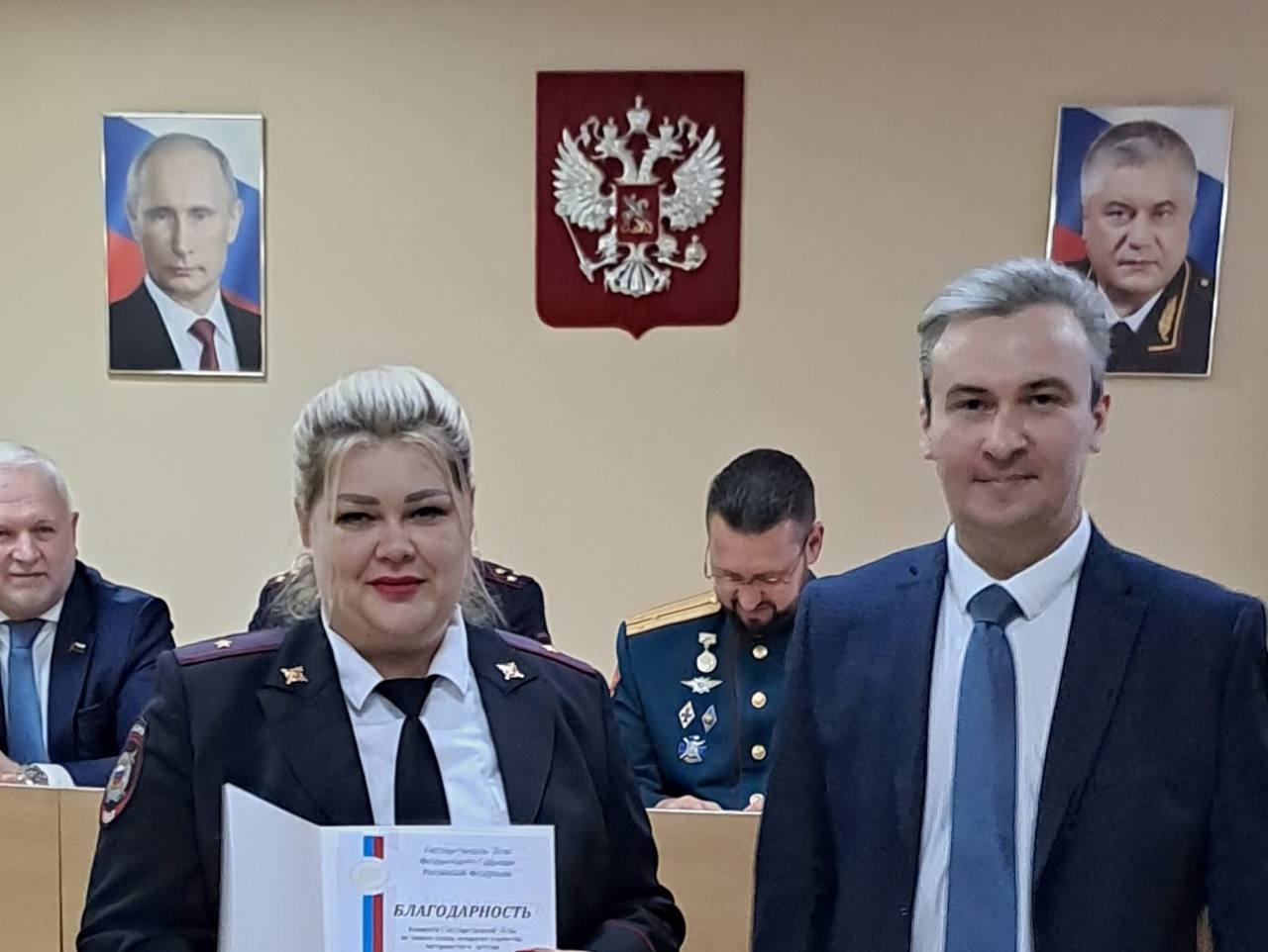 Московские партийцы поздравили сотрудников МВД с профессиональным праздником