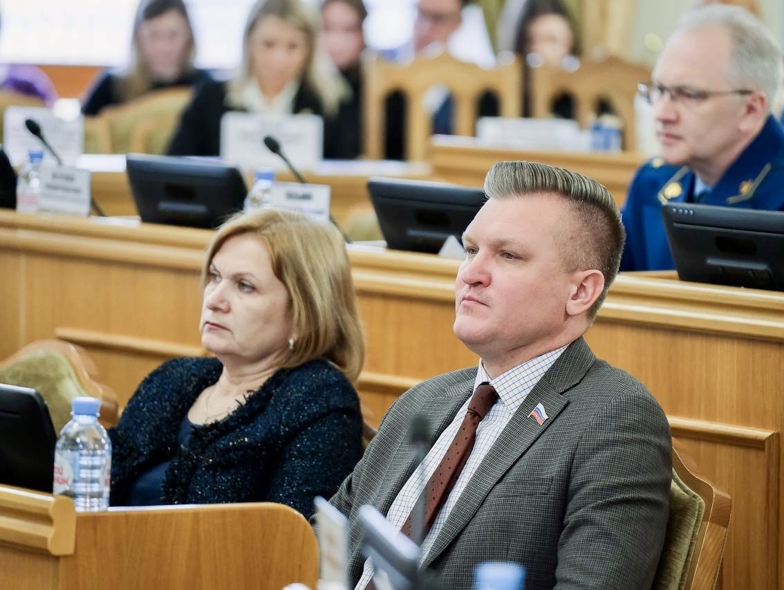 ВЛАДИМИР СУХАРЕВ ПРИНЯЛ УЧАСТИЕ В ЗАСЕДАНИИ ДУМЫ АСТРАХАНСКОЙ ОБЛАСТИ