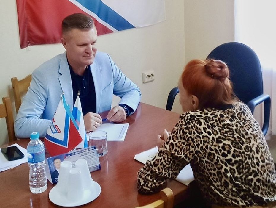 В общественной приемной Владимира Сухарева прошел плановый прием граждан