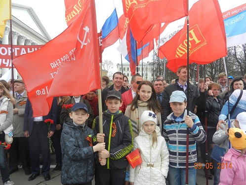 Кировская "РОДИНА" приняла участие в празднике Победы