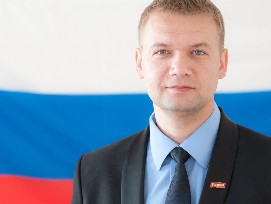 Смольянинов: Введение войск в Новороссию может привести к мировой войне