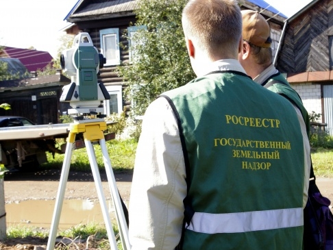 СЕВАСТОПОЛЬСКАЯ "РОДИНА" ПРЕДЛАГАЕТ УЖЕСТОЧИТЬ СИСТЕМУ ЗЕМЕЛЬНОГО КОНТРОЛЯ