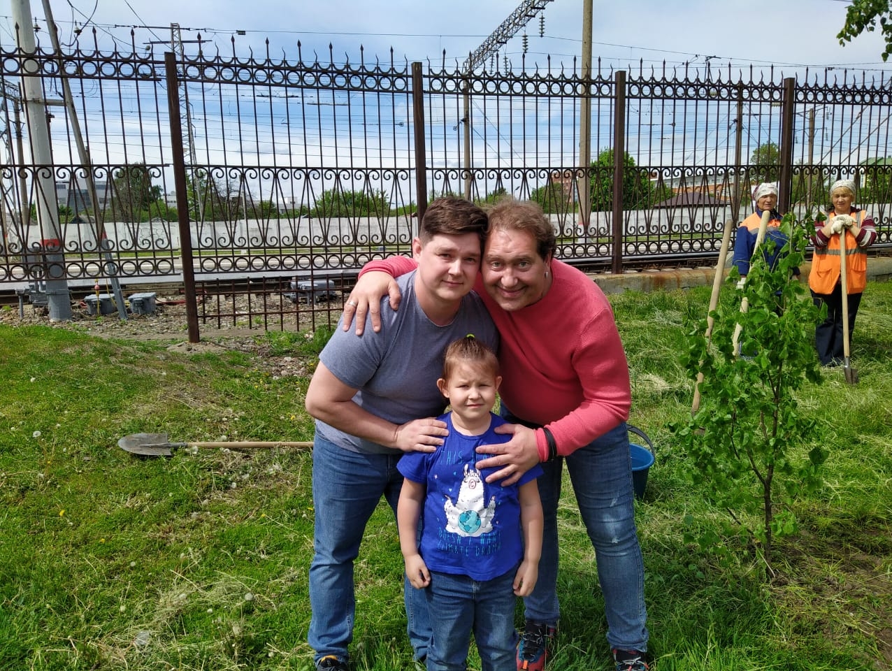 Рязанская "РОДИНА" поддержала Первую Народную премию художникам-любителям