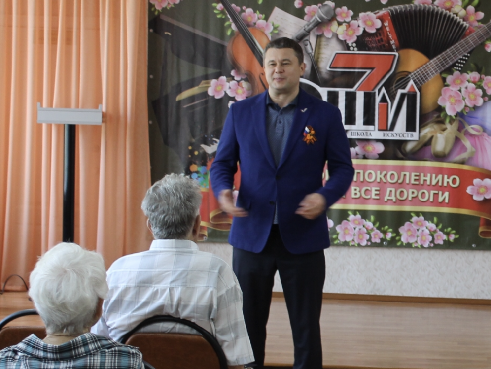 Самарская "РОДИНА" приняла участие в торжественном собрании представителей ветеранских организаций Советского района