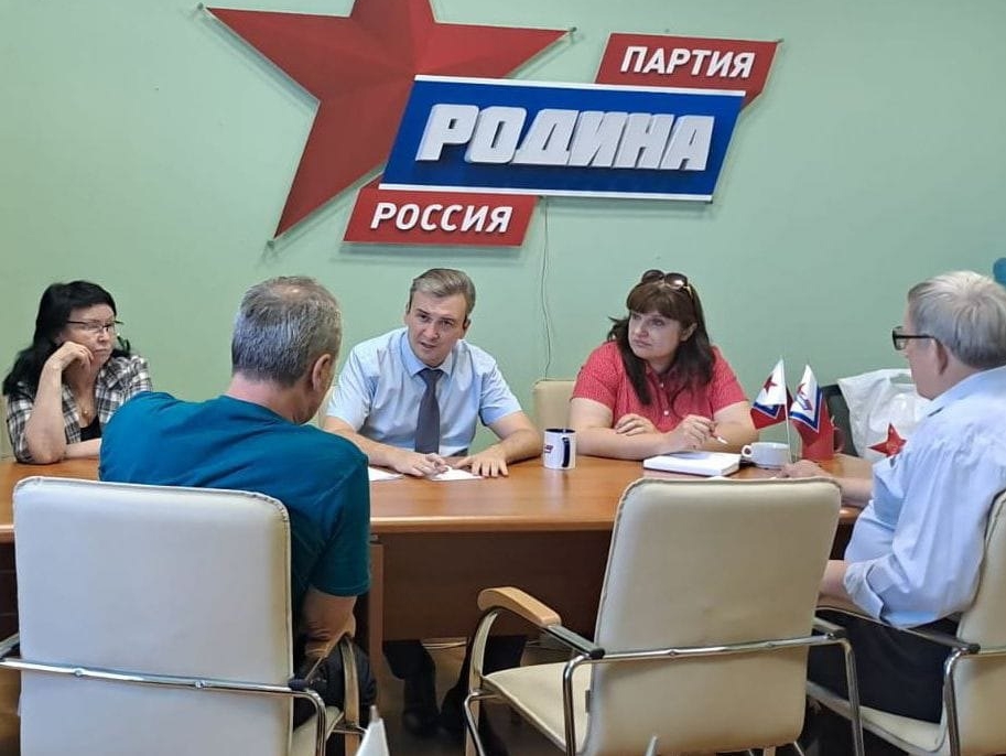 Член Бюро Никита Габов встретился с депутатами подмосковных Советов