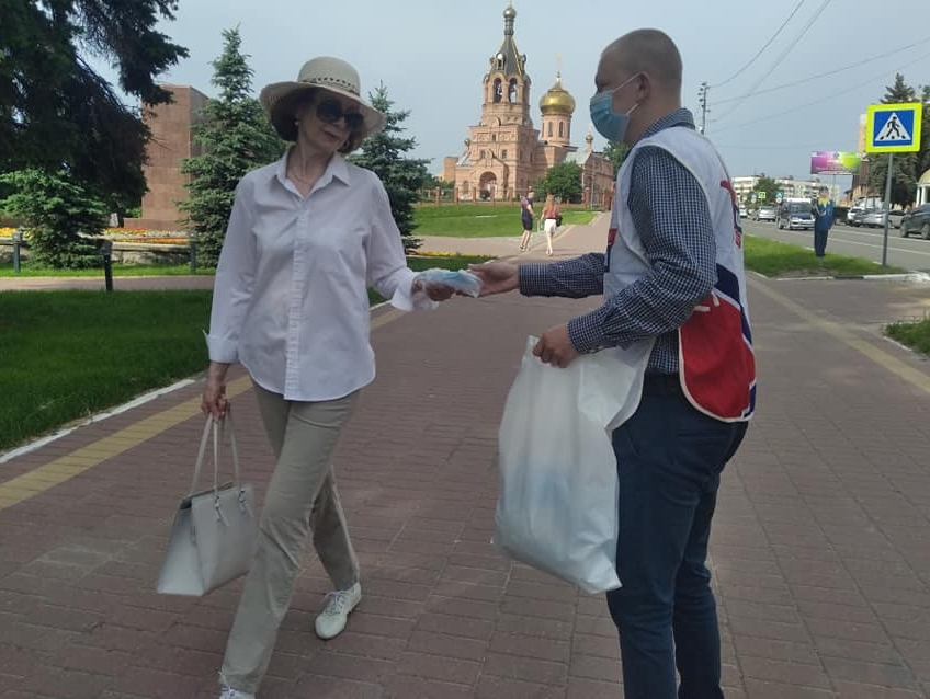 Владимир Лактюшин с соратниками организовали Неделю пикетов Здоровья