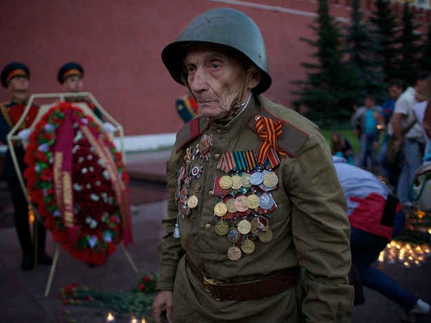 Школьники Новосибирской области написали письма ветеранам Великой Отечественной войны