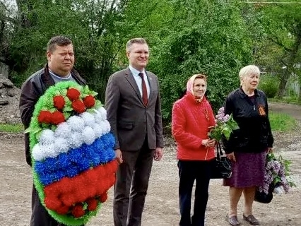 ТРАДИЦИИ,КОТОРЫЕ ПОМОГАЮТ СОХРАНЯТЬ ПАМЯТЬ О ПРОШЛОМ