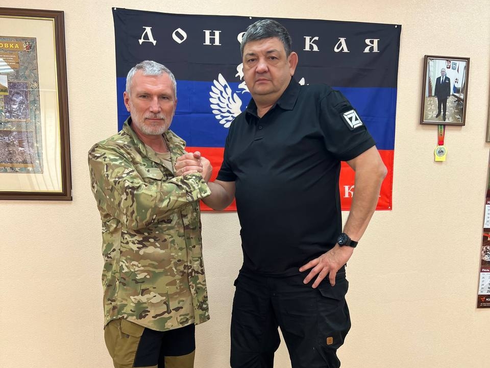 Алексей Журавлев встретился с главой администрации Горловки Иваном Приходько