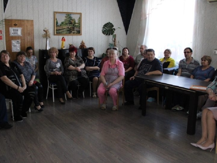 В центр соцреабилитации "Надежда" передали подарки от депутата Законодательного Собрания от партии "РОДИНА" Вячеслава Илюхина