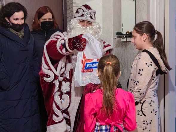 В канун Нового года дети Тамбова и Тамбовского района получили подарки от Алексея Журавлева