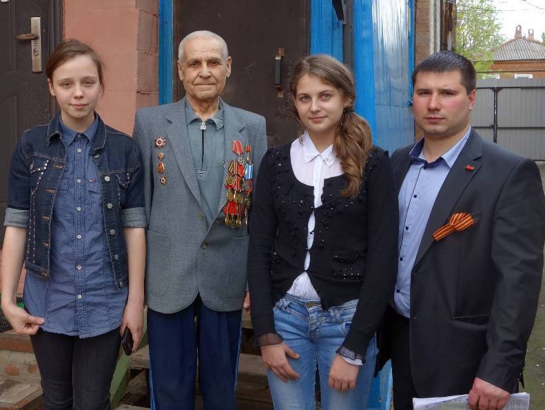 Активисты Новочеркасска: Ветераны, спасибо вам за мирное небо над головой
