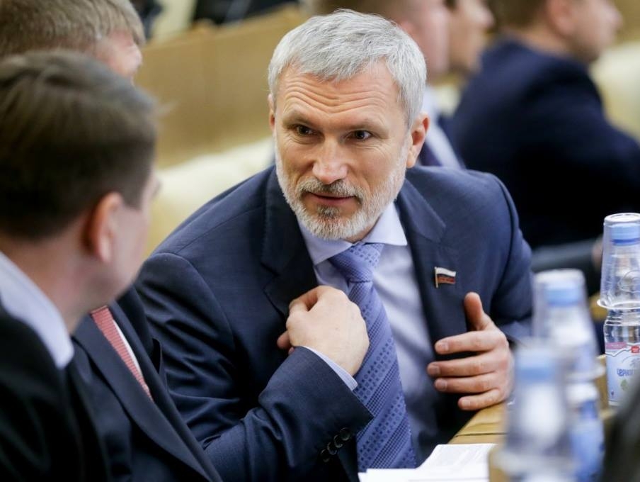 Журавлев: Уличные бело-красно-белые "карнавалы" на Батьку никак не влияют