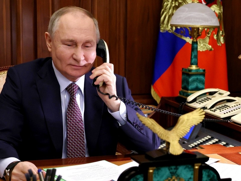 Алексей Журавлев поздравил Президента Владимира Путина с Днем рождения