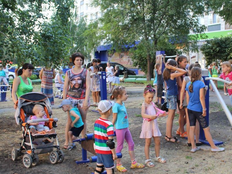 Ульяновские соратники открыли спортивную площадку с антивандальными тренажёрами