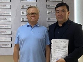 Зарегистрированы списки кандидатов в депутаты от Якутской "РОДИНЫ"