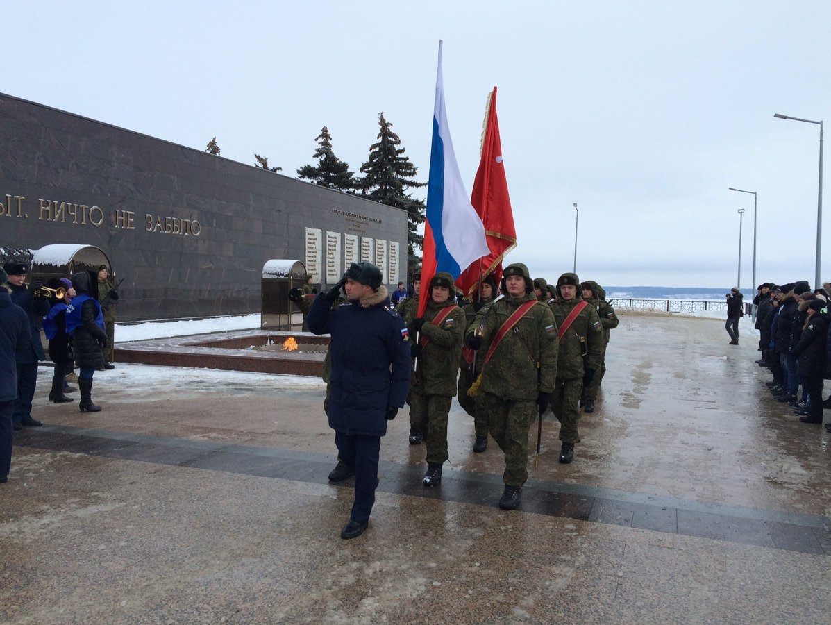 Ульяновские партийцы приняли участие в церемонии, посвященной Дню неизвестного солдата