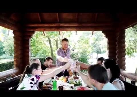 Максим Ильинов: Ну, за Родину!