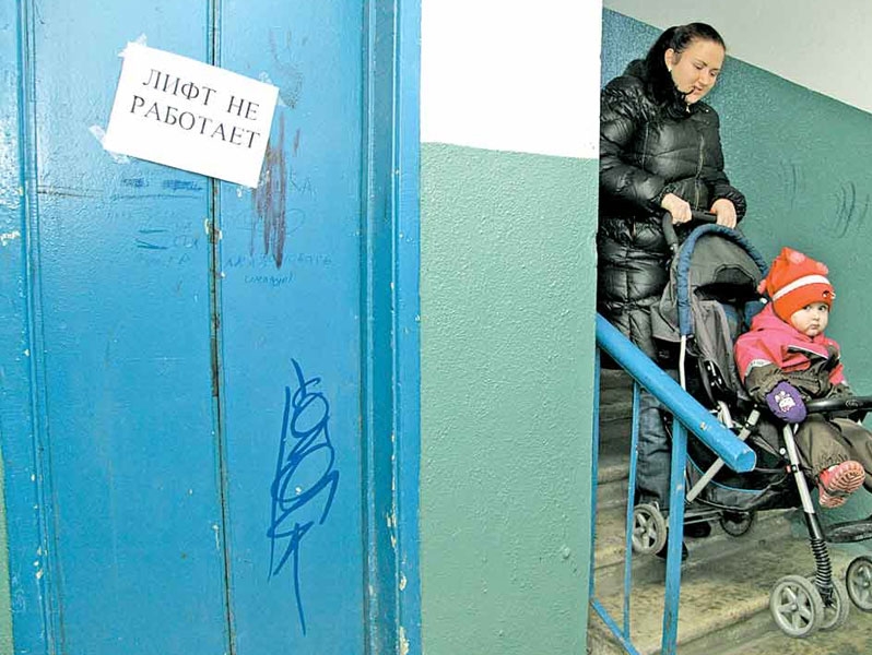 Волгоградская "РОДИНА" выступила с предложением в связи с состоянием лифтов в многоэтажках