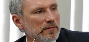 Журавлёв: заменить штрафы за угон автомобилей ограничением свободы