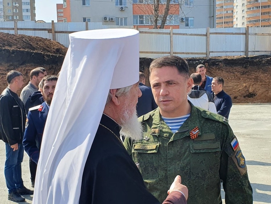 Вадим Нуждин принял участие в церемонии закладки капсулы в фундамент детского епархиального образовательного центра в Самаре