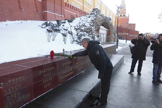 Делегация "РОДИНЫ" возложила цветы в годовщину освобождения Воронежа, 25 января 2014 г.