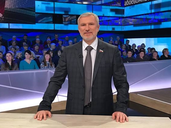 Алексей Журавлев: Дед Мороз для киевского режима – "слишком русский"