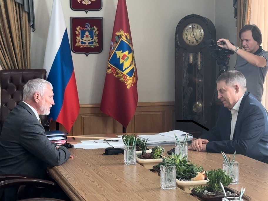 Алексей Журавлев встретился с губернатором Брянской области Александром Богомазом