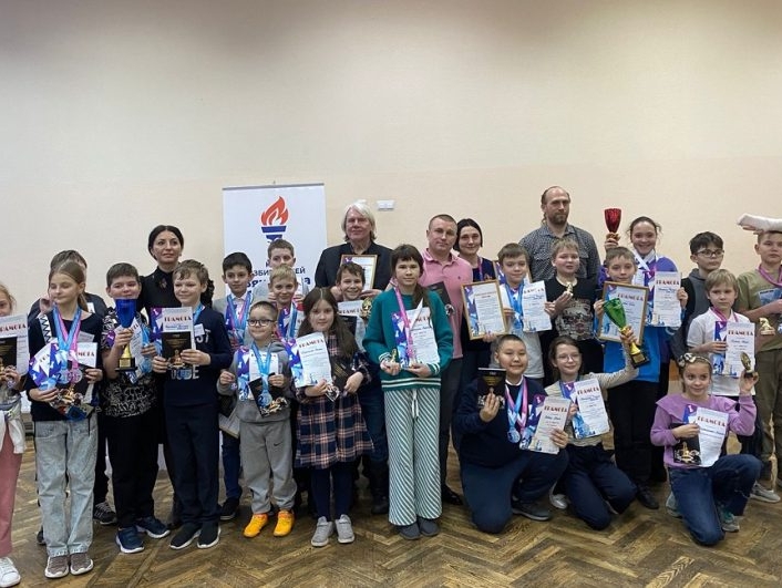При поддержке Клуба избирателей Вячеслава Илюхина состоялся II этап Всероссийских соревнований по быстрым шахматам "Белая ладья – 2024"