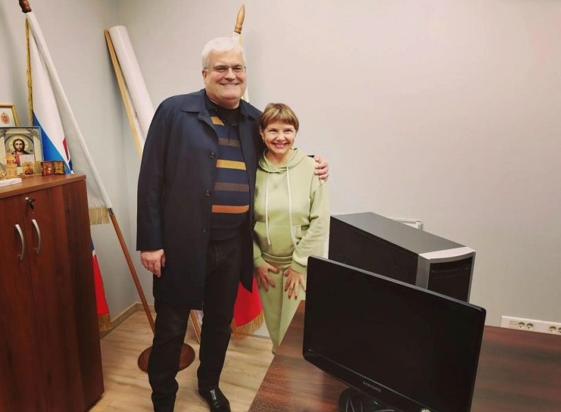 Вячеслав Илюхин передал для воинов, выполняющих задачи СВО, компьютер
