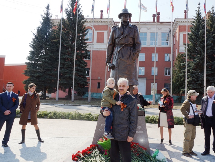 Челябинская "РОДИНА" приняла участие в открытии первого в России памятника разведчику