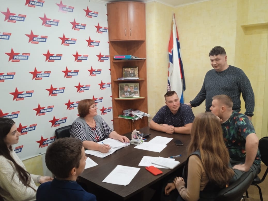 Федор Лугинин: Молодежь "РОДИНЫ" - будущее России!