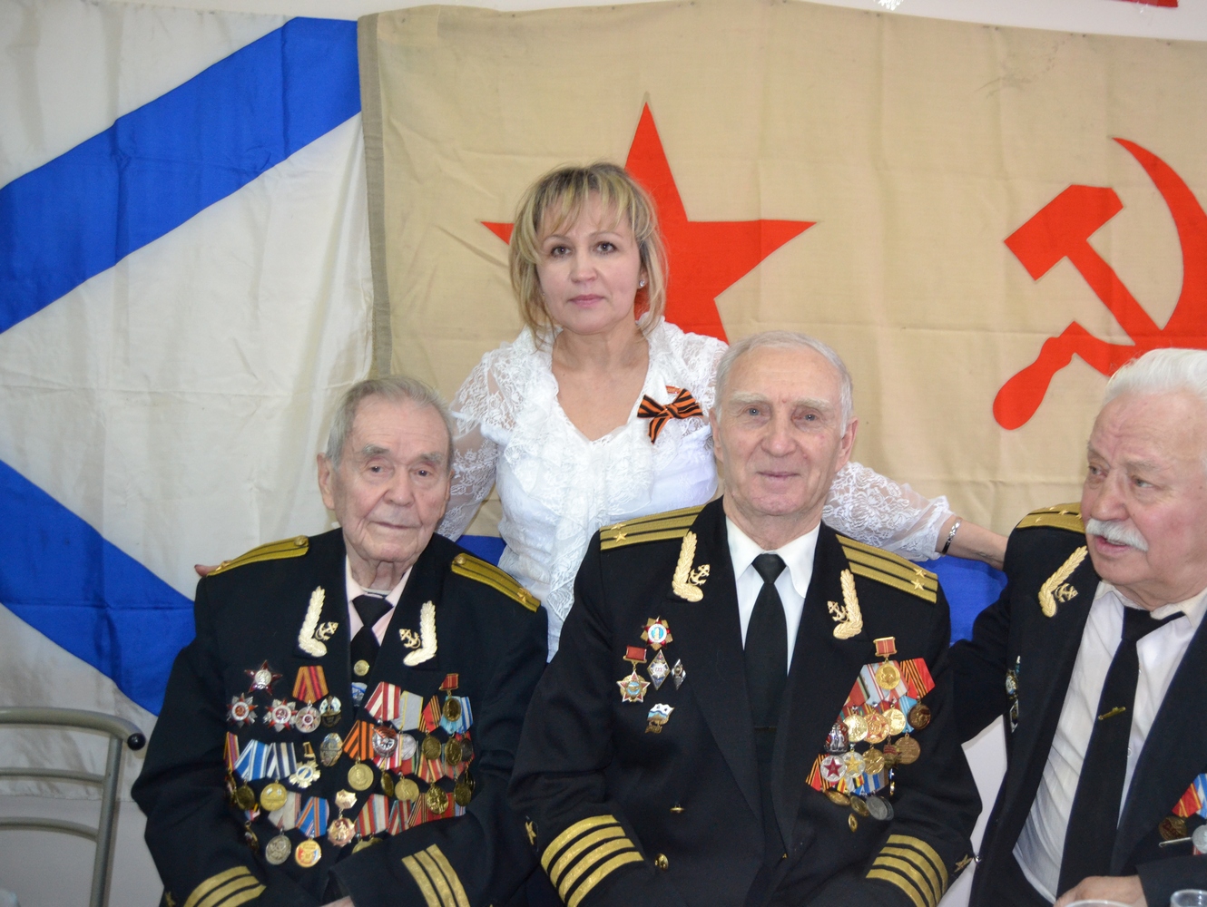 Саратовская "РОДИНА" и "Морское собрание" отметили День моряка-подводника