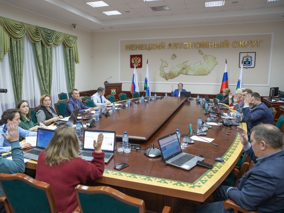 В Собрании депутатов НАО подвели итоги работы комиссии по соцполитике за 2024 год, где работает Андрей Ружников