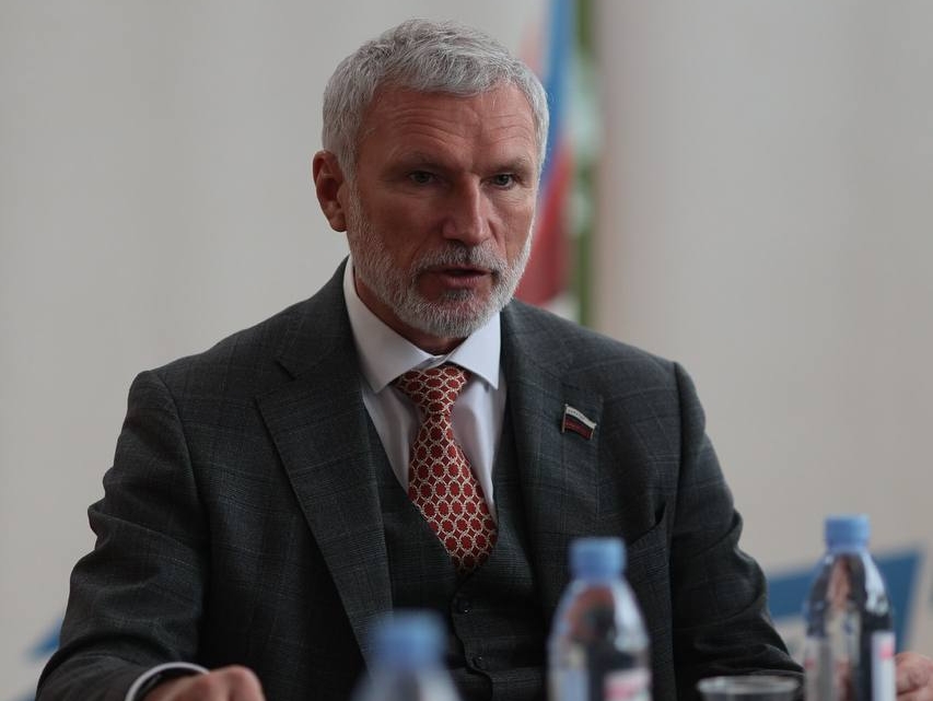Алексей Журавлев: Для начала переговоров ВСУ должны покинуть новые регионы России