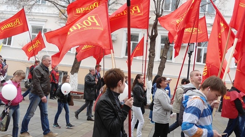 Колонна "РОДИНЫ" прошла по центральной улице Оренбурга