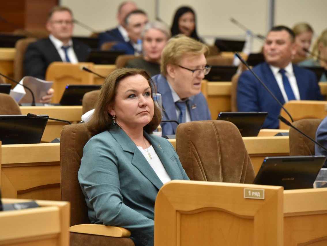Елена Иванова избрана зампредом Комитета по законодательству и местному самоуправлению Госсовета Республики Коми