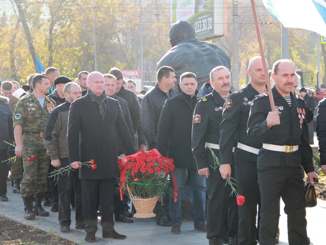 Самарские партийцы отметили День спецназа