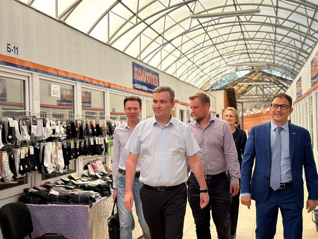 Однопартийцы приехали поддержать подмосковных кандидатов в депутаты